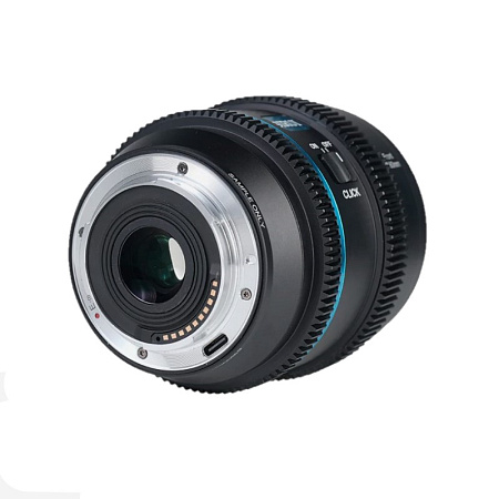 Sirui Anamorphic AF 20 T1.8 1.33x S35 Blue flare Sony-E