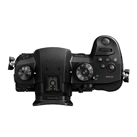 Panasonic GH5 body